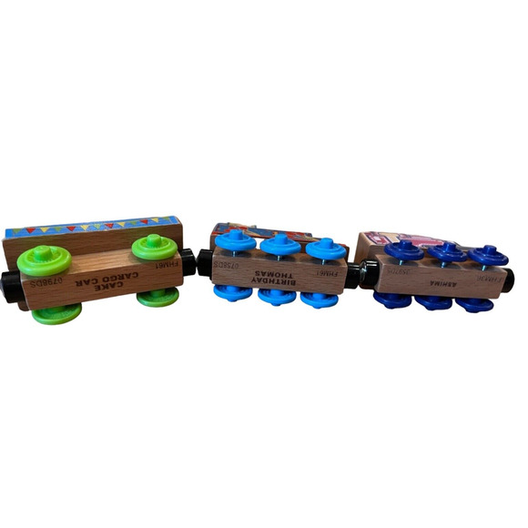 Lot of 3 Real Wood Series Birthday Thomas the Train, Cake Cargo Car, Ashima RARE - Picture 6 of 6